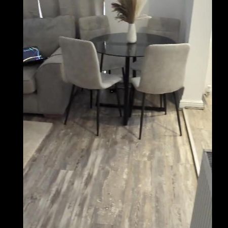 Lovely 5Br Home In Manchester. Close To The City Экстерьер фото