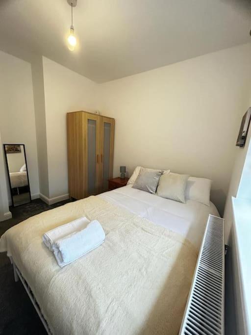 Lovely 5Br Home In Manchester. Close To The City Экстерьер фото