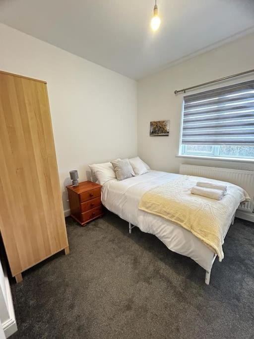 Lovely 5Br Home In Manchester. Close To The City Экстерьер фото